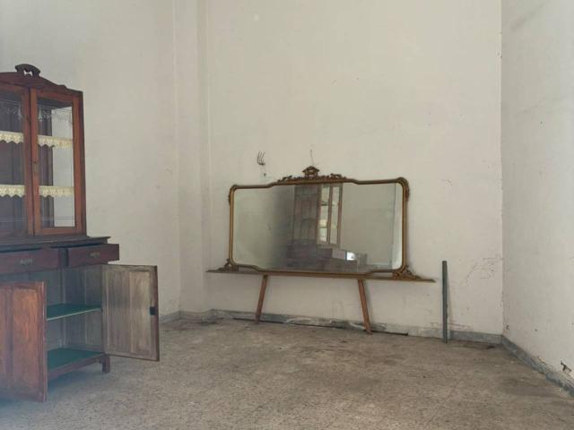 Box in vendita a Olevano Sul Tusciano, Campania
