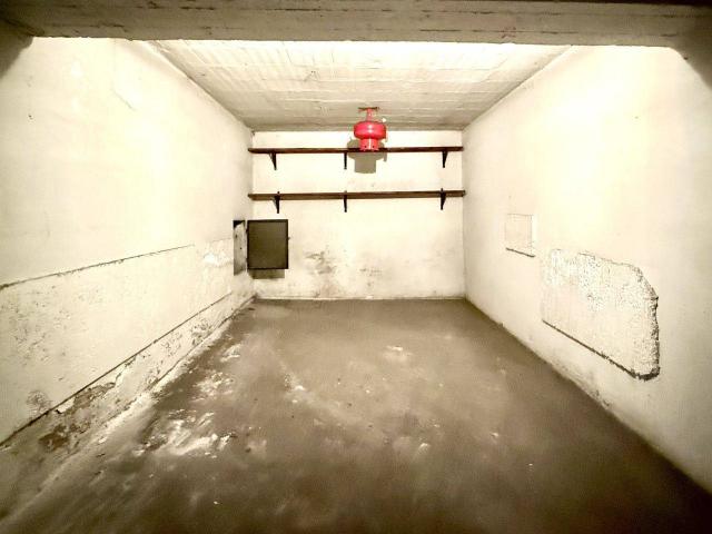 Box in vendita a Porto-Saragozza, Bologna