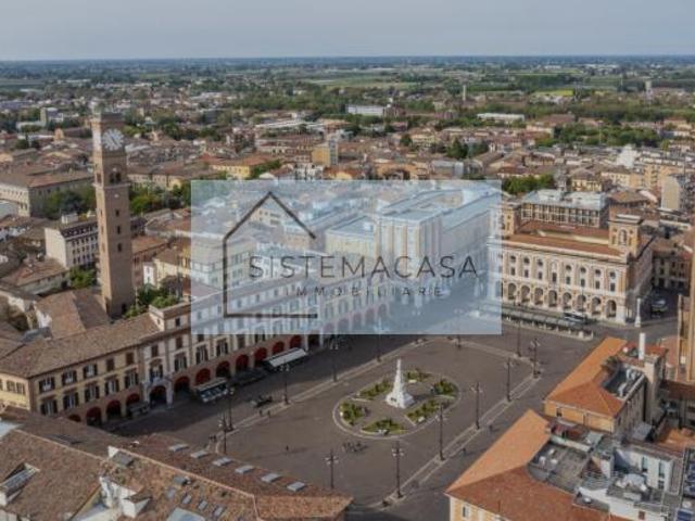 Box in vendita a Unione di Comuni della Romagna Forlivese, Quattro