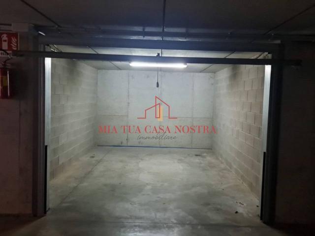 Box in vendita a Montà, Padova