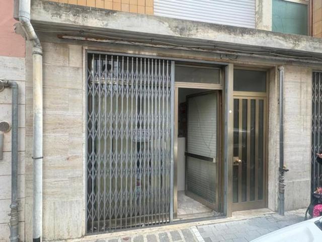 Box in vendita a Pontedera, Toscana