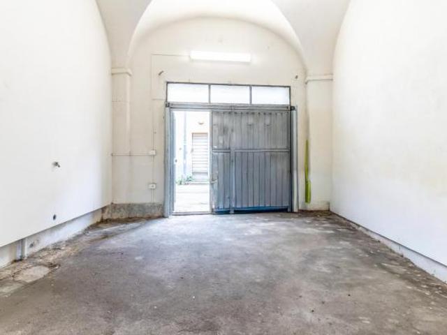 Box in vendita a Empoli, Firenze
