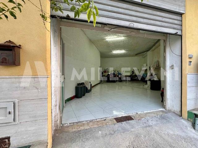 Box in vendita a Pozzallo, Sicilia