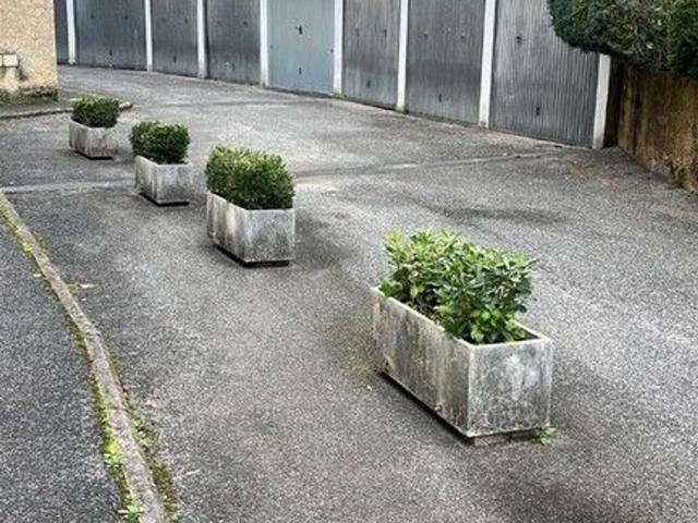 Box in vendita a Torrino, Roma