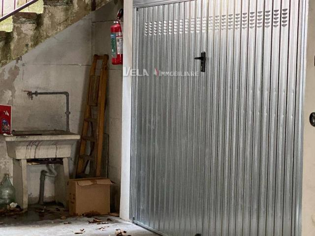 Capannone in vendita a San Benedetto del Tronto, Ascoli Piceno