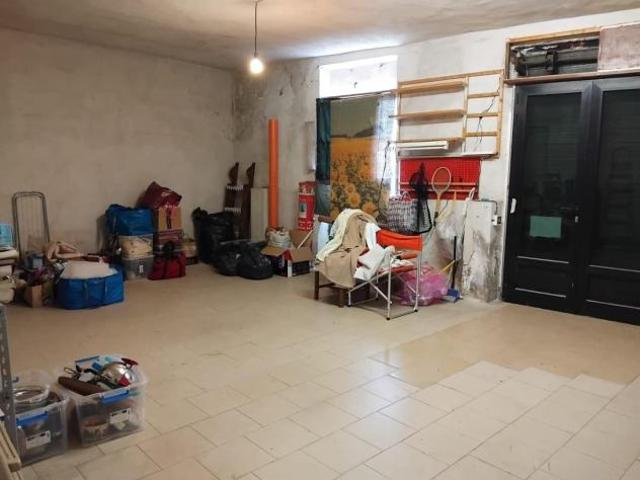 Box in vendita a Vicopisano, Pisa