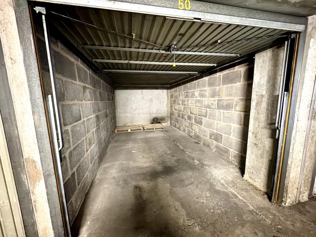Garage vente à Strasbourg, Hoenheim