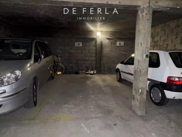 Garage vente à Paris 14e Arrondissement, Paris