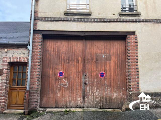 Garage location à La Hurlière, L'Aigle
