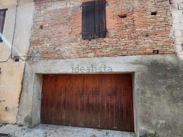 Garage vente à La Bastide-de-Besplas, Ariège