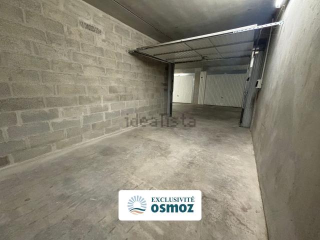 Garage vente à Les Minimes, La Rochelle