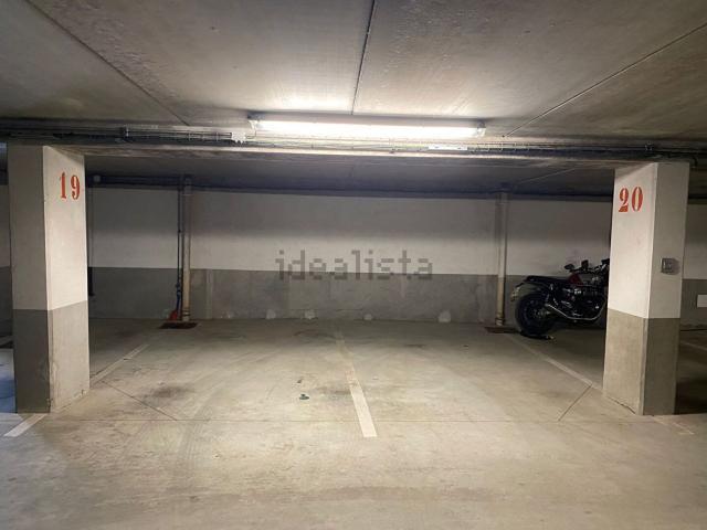 Garage vente à Bel-Air-Beauregard, Laval