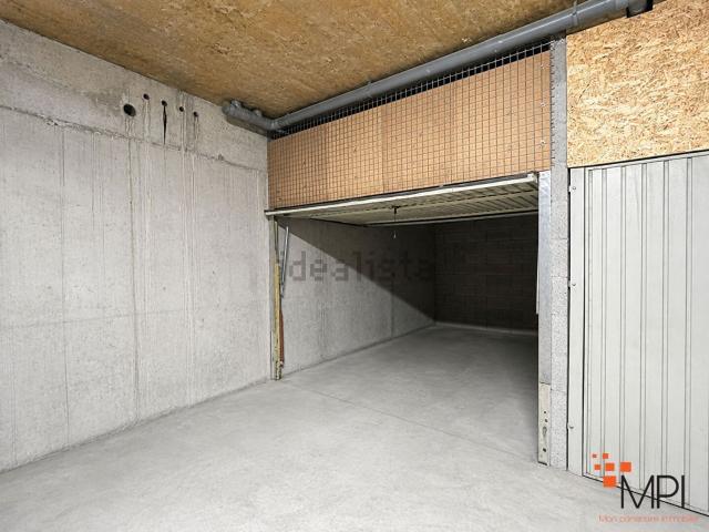 Garage vente à Le Rheu, Ille-et-Vilaine
