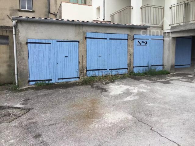 Garage location à Joviac, Le Teil
