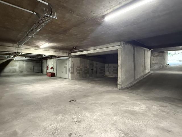 Garage vente à Paris 1er Arrondissement, Paris