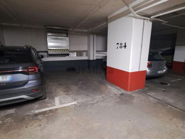 Garage vente à Paris 1er Arrondissement, Paris
