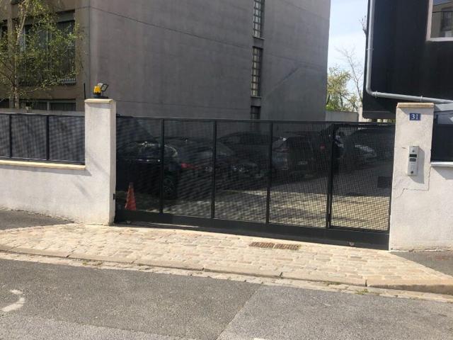 Garage location à Les Lilas, Seine-Saint-Denis