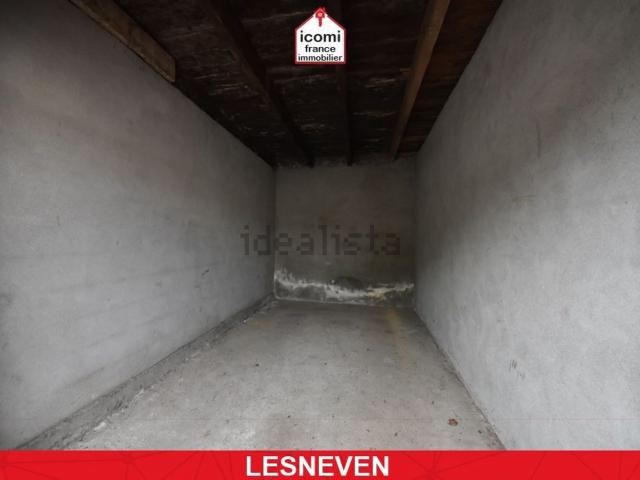 Garage vente à Kergoniou, Lesneven