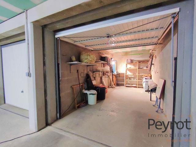 Garage vente à Port-Leucate, Leucate