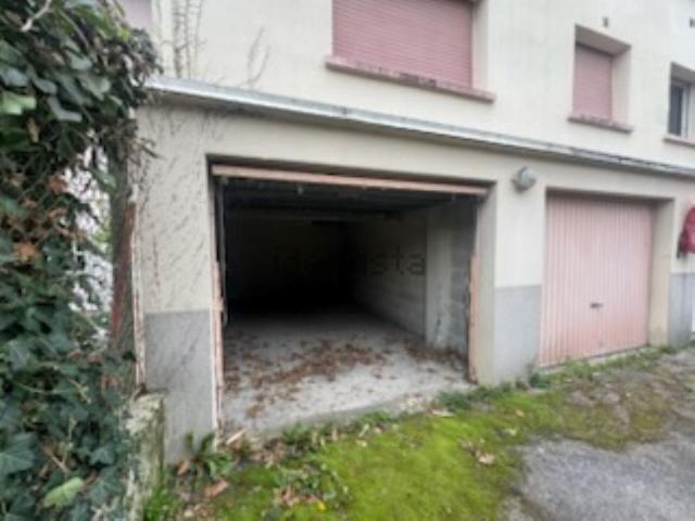 Garage vente à Montjovis, Limoges