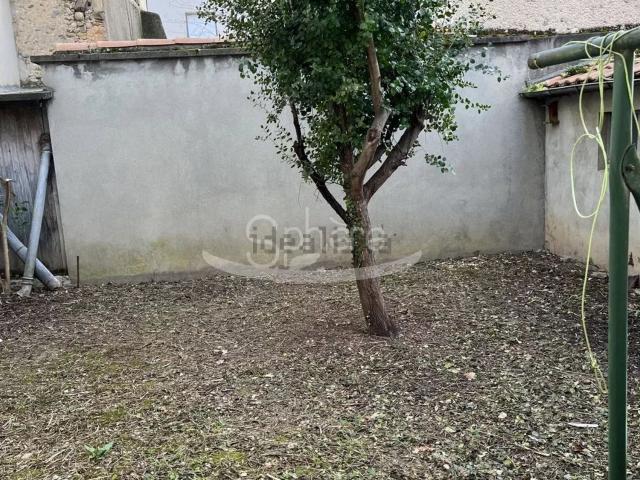 Garage vente à Limoux, Aude