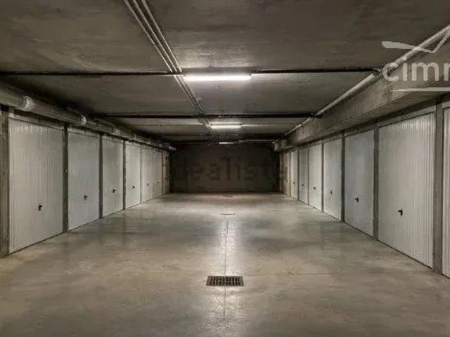 Garage vente à Grandclément, Villeurbanne