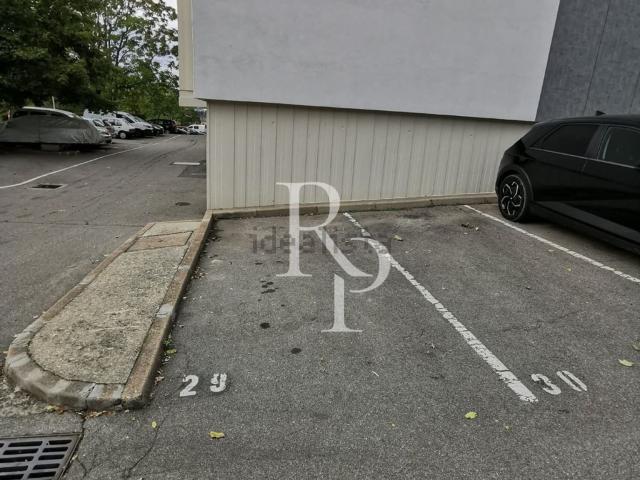 Garage location à Vaise, Lyon