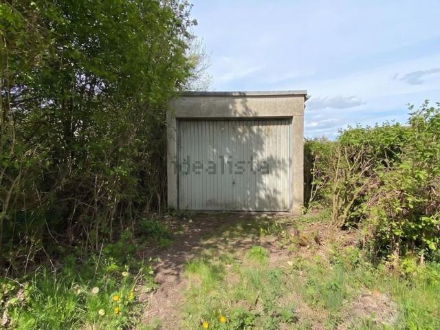 Garage vente à Marpent, Nord