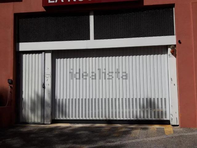 Garage vente à Menton, Alpes-Maritimes