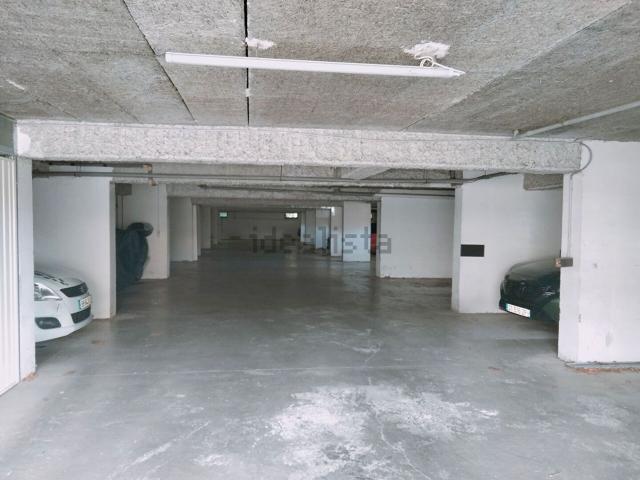 Garage vente à La Glacière, Mérignac