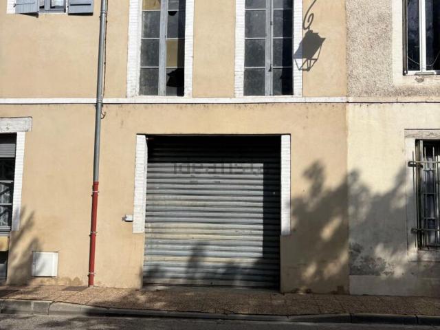 Garage vente à Sainte-Catherine, Moissac