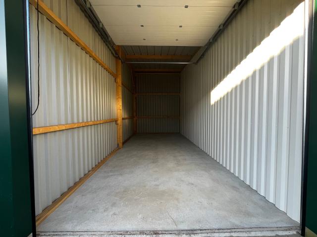 Garage location à Le Bourg, Monnaie