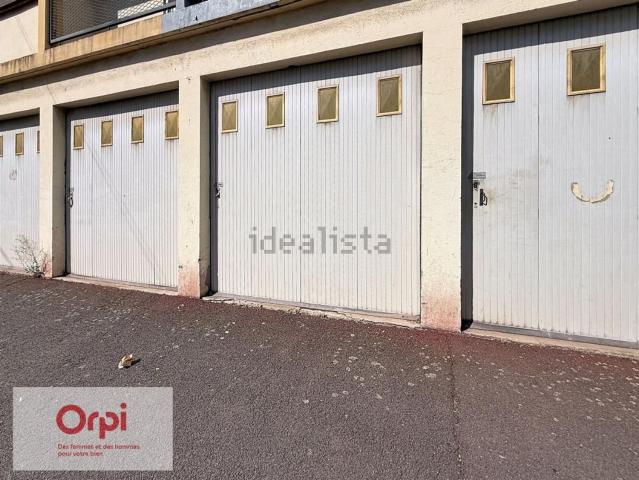 Garage location à Montluçon, Allier