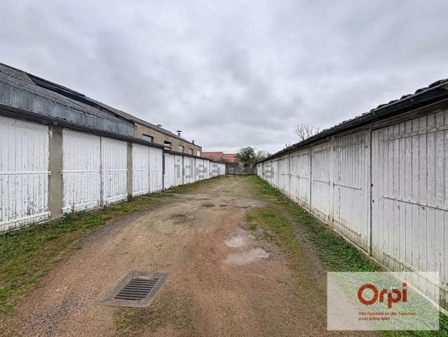Garage location à Montluçon, Allier