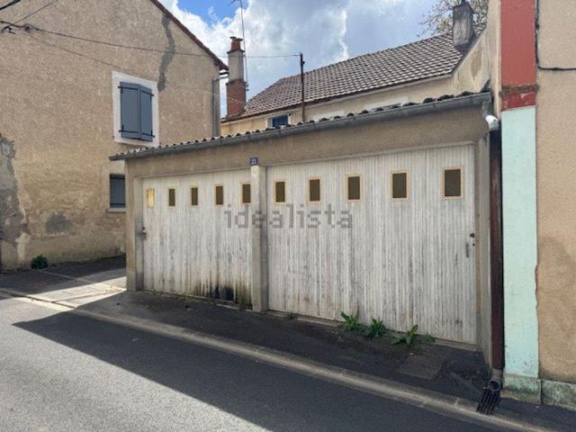 Garage vente à Zone industrielle Nord Jean Ranger, Montmorillon