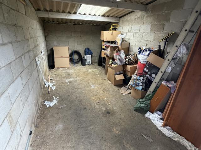 Garage vente à Morlaix, Bretagne