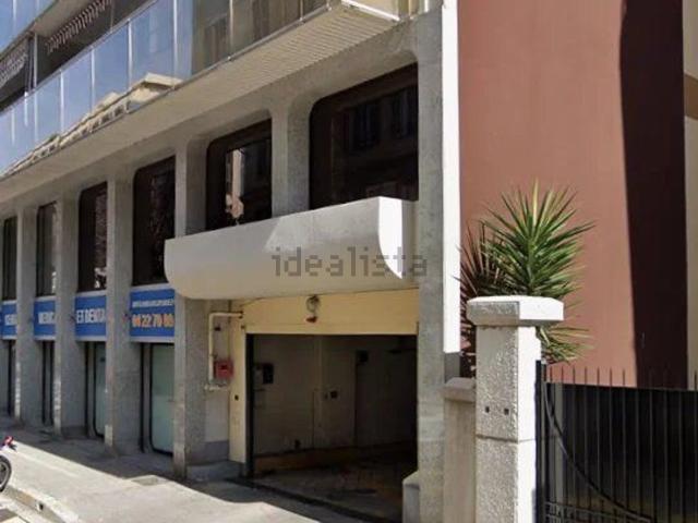 Garage location à Quartier Jean-Médecin, Nice