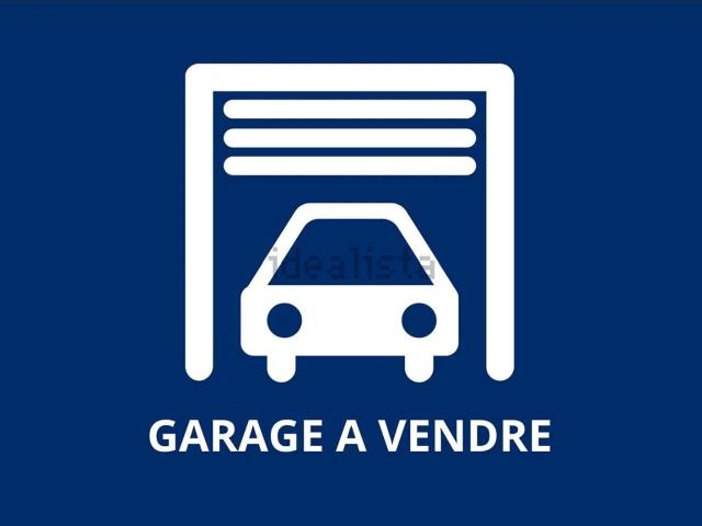 Garage vente à Thiers, Nice