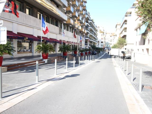 Garage location à Carré d'Or, Nice