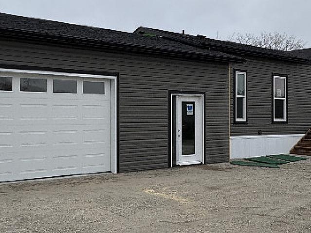 House for sale in East St. Paul, Manitoba