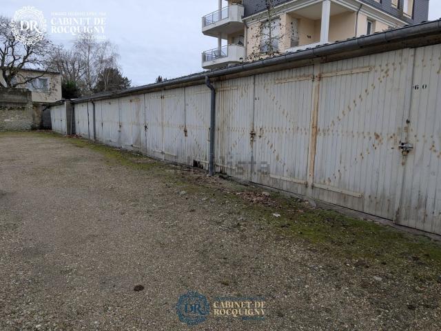 Garage location à Cité Emile Zola, Orléans