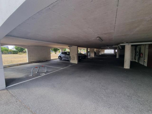 Garage vente à Les Charretieres, Orléans