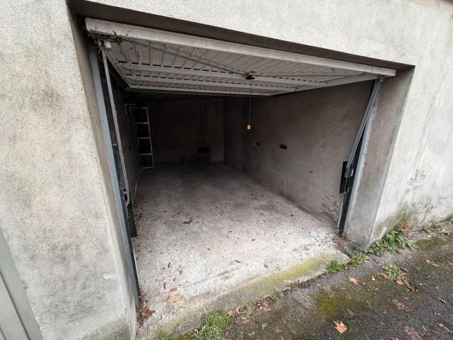 Garage location à Chambéry