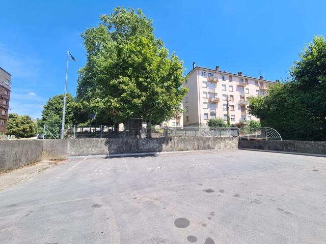 Garage vente à Besançon