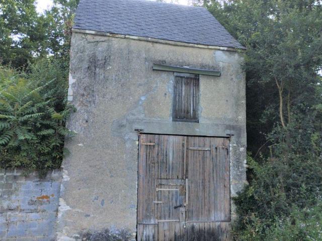 Garage vente à Saint-Amand-Montrond, Châteauneuf-sur-cher