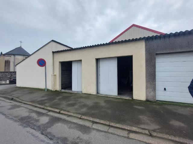 Garage vente à Château-Gontier, Cossé-le-vivien