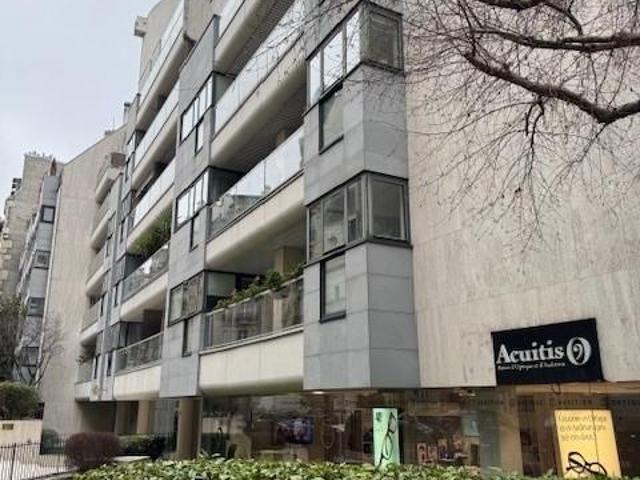 Garage vente à Nanterre, Neuilly-sur-seine