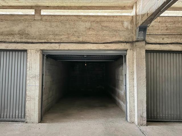 Garage vente à Rennes, Bretagne