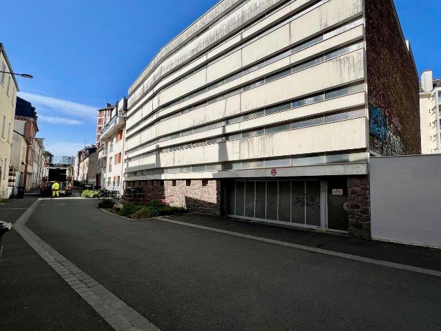Garage vente à Rennes, Bretagne