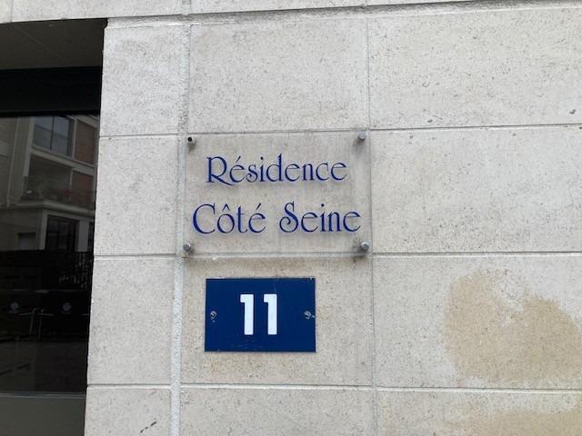 Garage vente à Rouen, Ruan